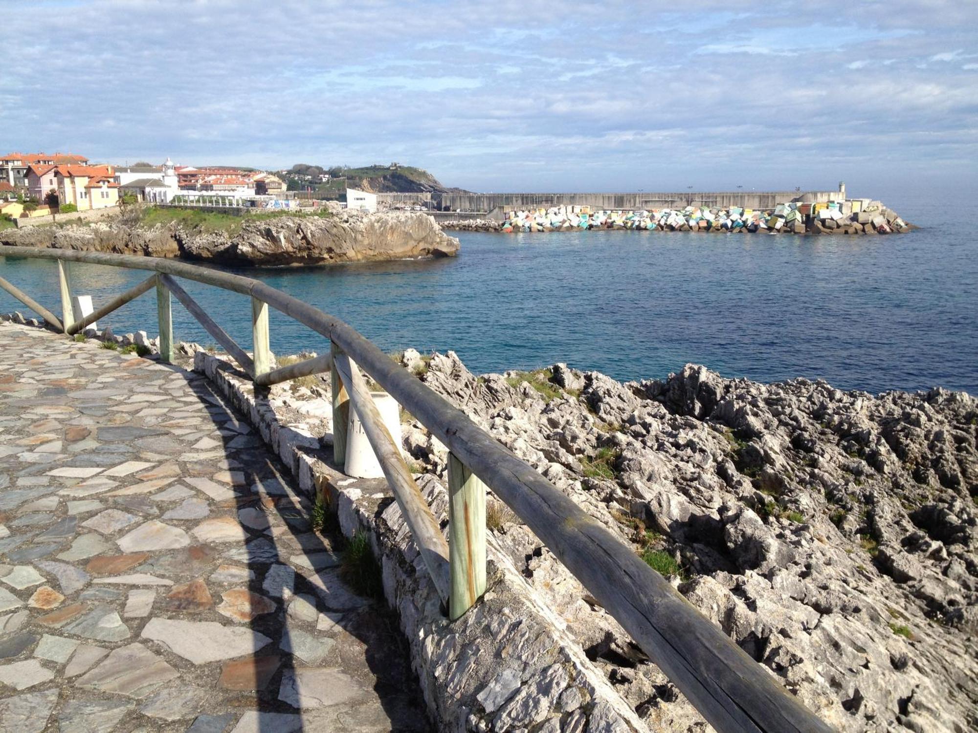 Las Rocas Hotel Llanes Exterior photo